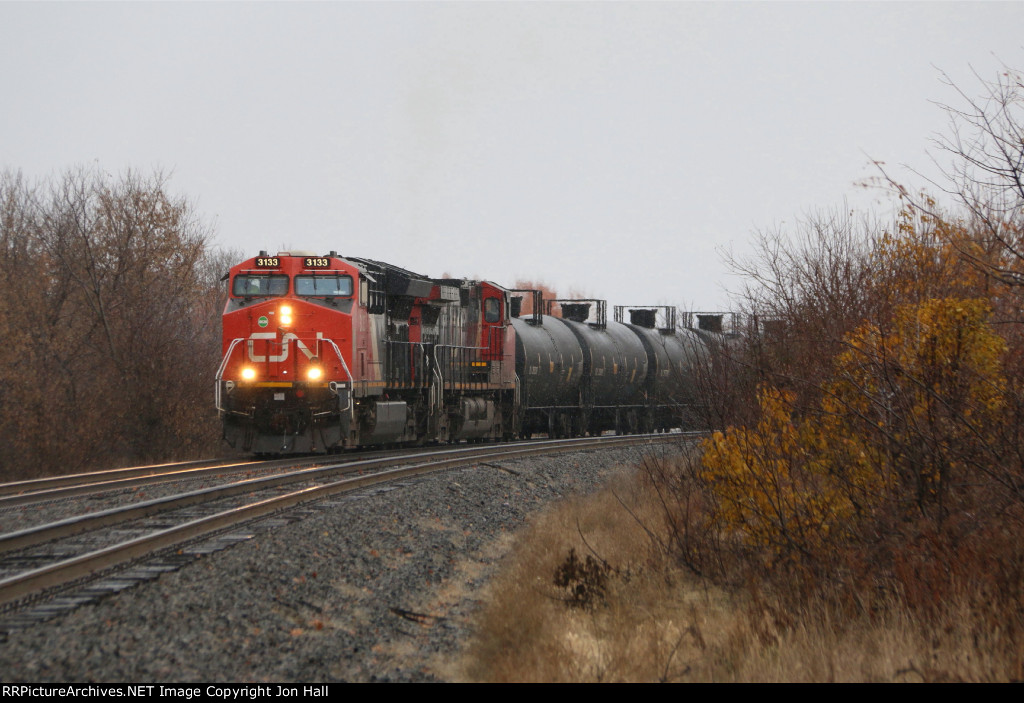 Next in the parade of southbounds, U756 grinds its way up Byron Hill